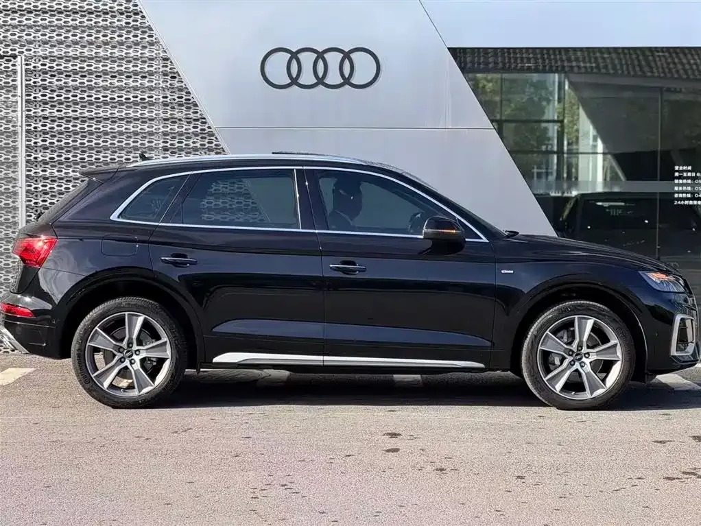 Audi Q5L 2021 из CN, фото 5