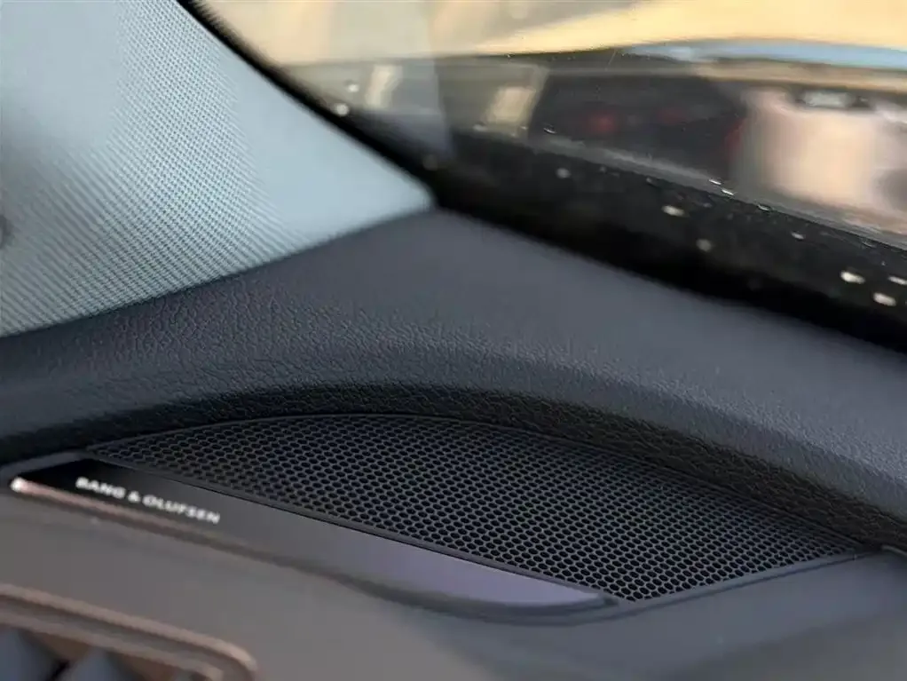 Audi Q5L 2021 из CN, фото 7