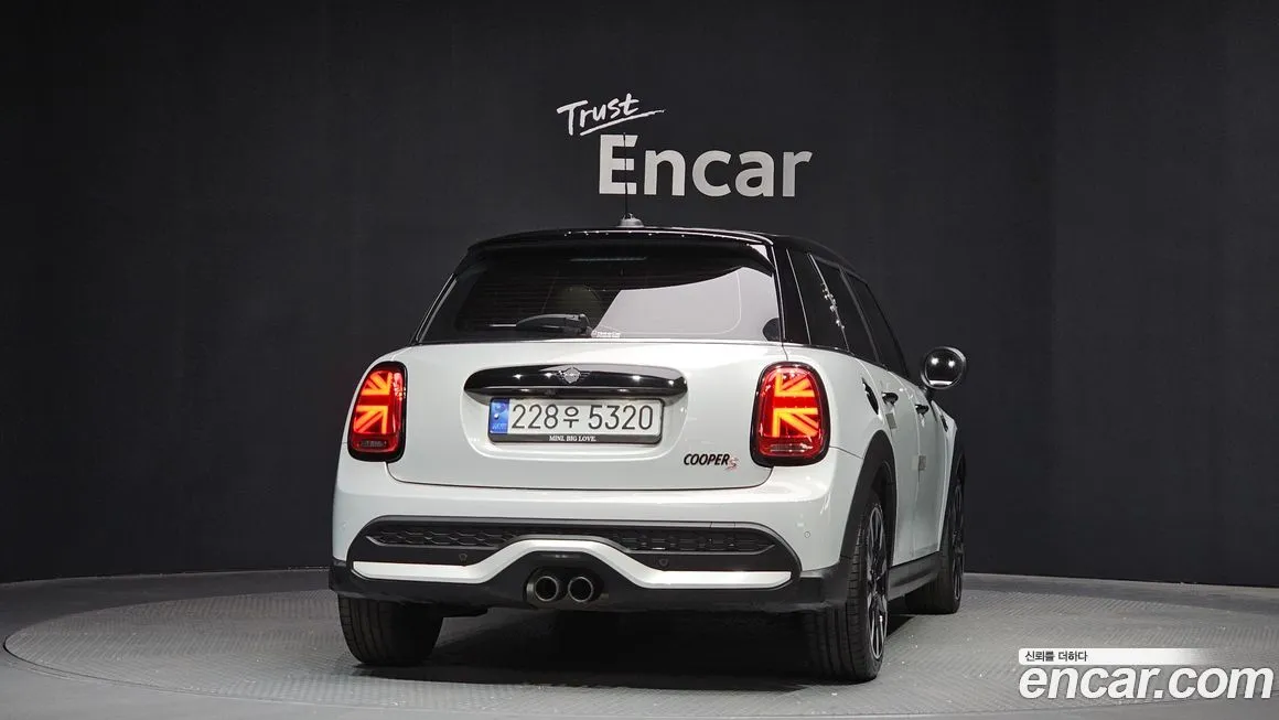 Mini Cooper 2022 из KR, фото 4