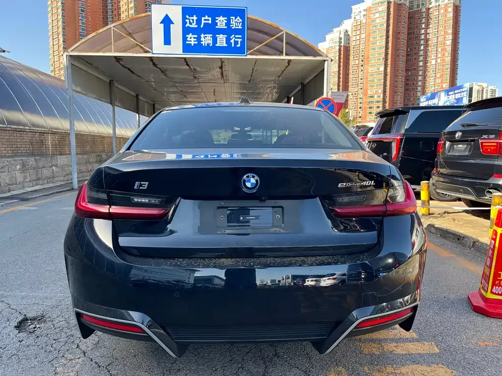 BMW i3 2025 из CN, фото 5
