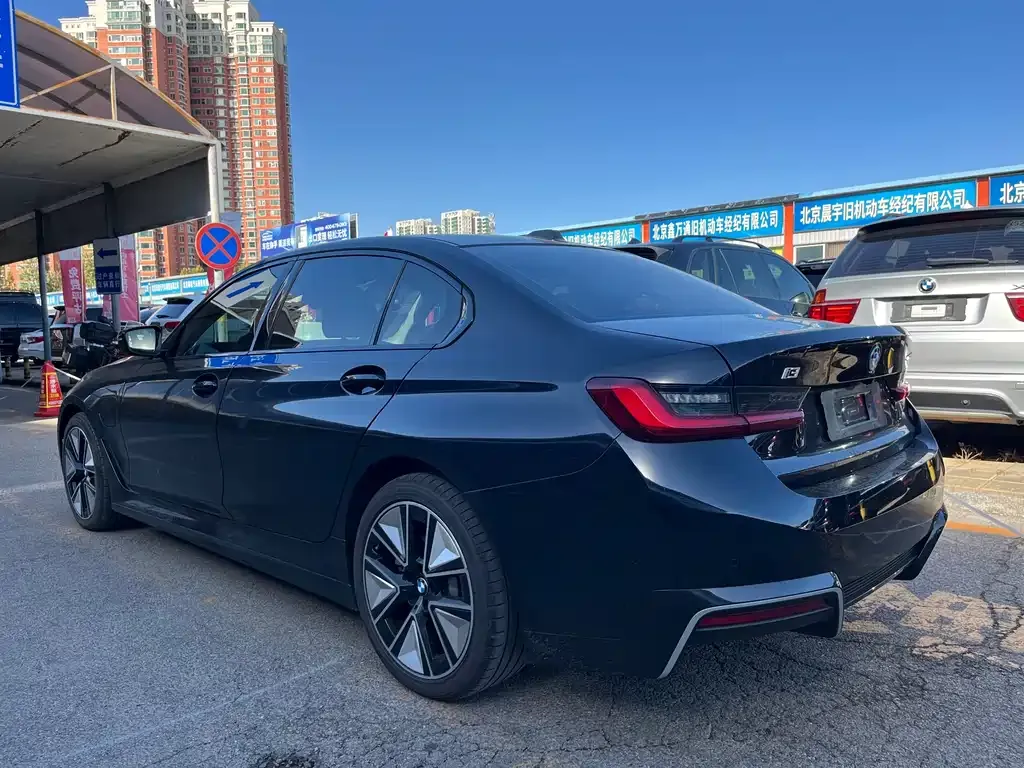BMW i3 2025 из CN, фото 6