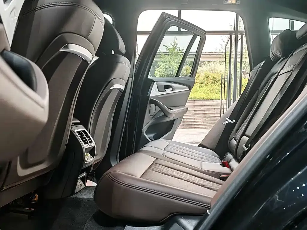 BMW X3 2023 из CN, фото 5