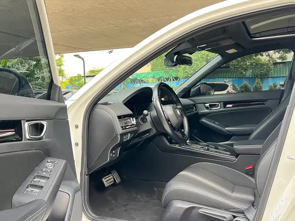Honda Civic 2022 из CN, фото 4