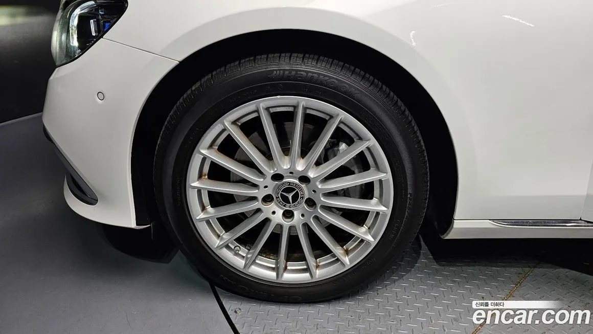 Mercedes-Benz E-Class 2022 из KR, фото 5