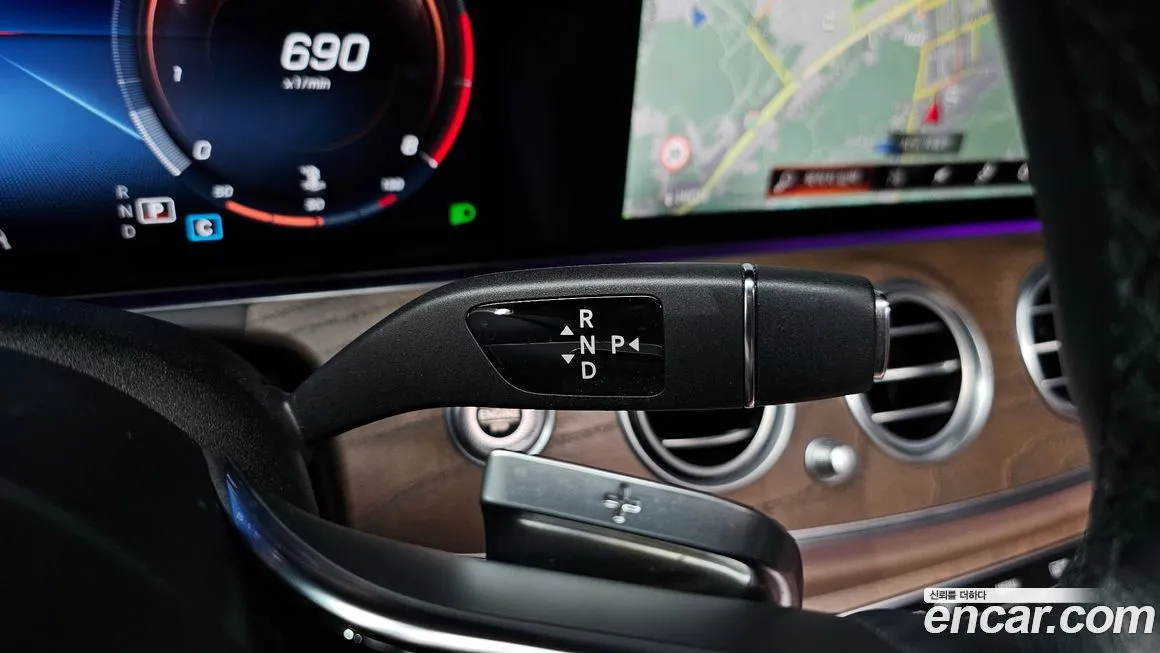 Mercedes-Benz E-Class 2022 из KR, фото 9