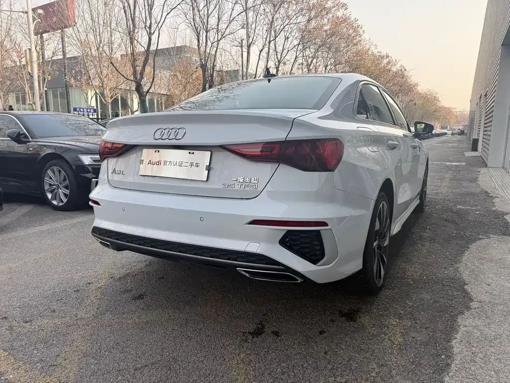 Audi A3 2024 из CN, фото 8