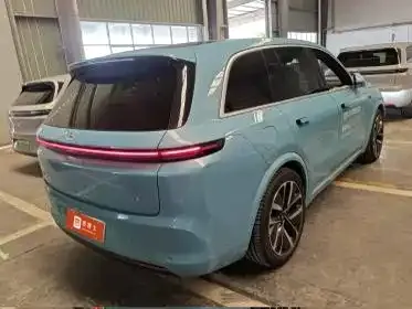 Li Auto L8 2024 из CN, фото 3