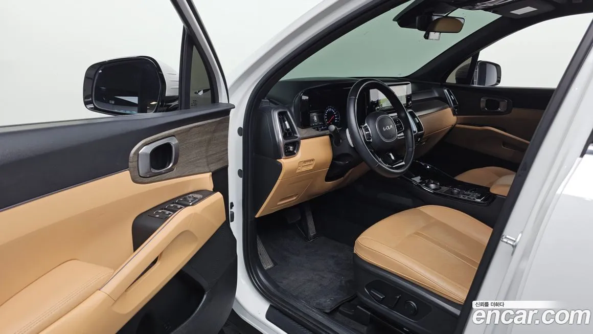 Kia Sorento — фото 10