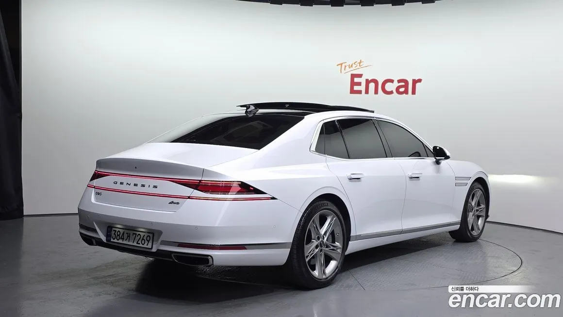 Genesis G90 2022 из KR, фото 2