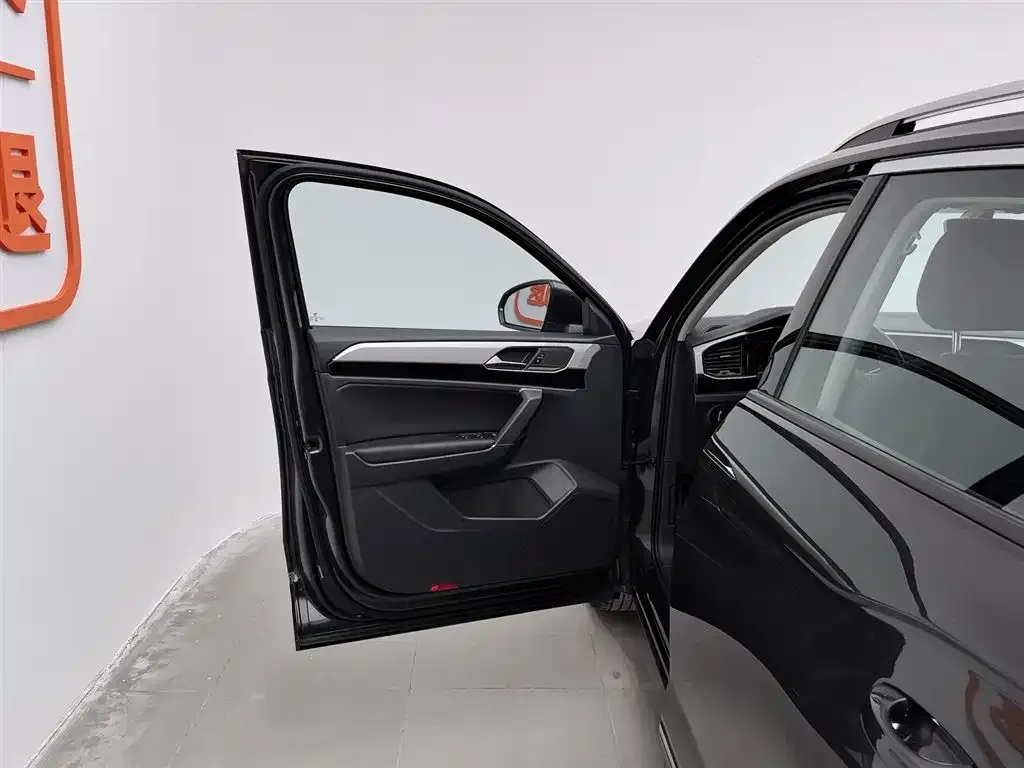 Volkswagen Tayron 2021 из CN, фото 8