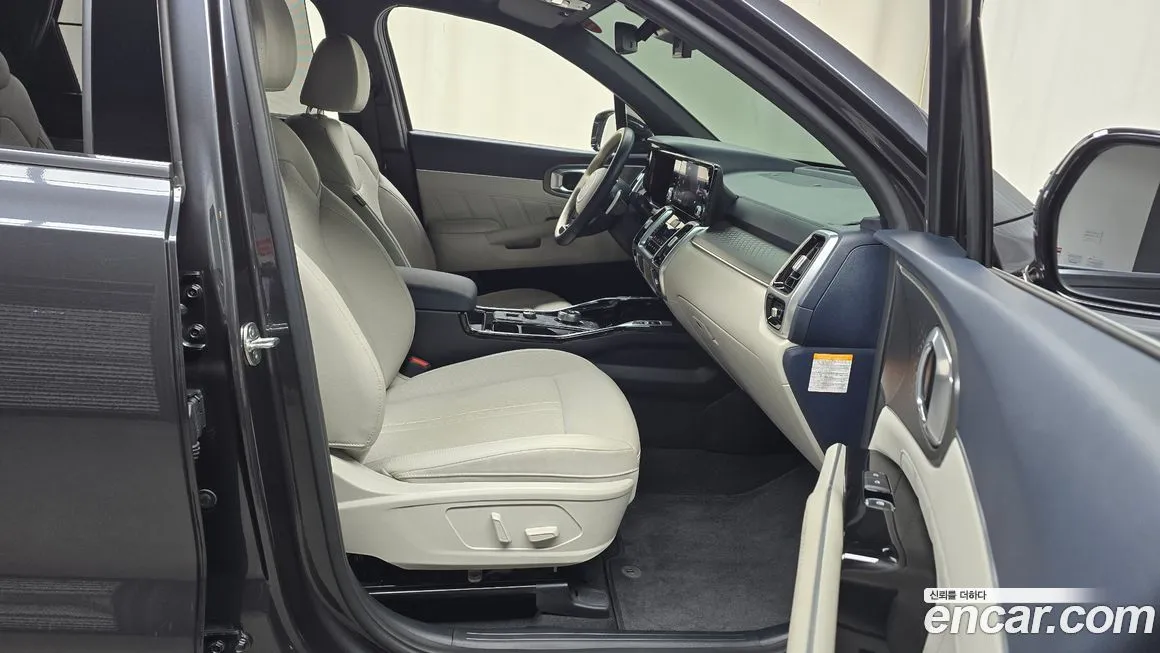 Kia Sorento — фото 10