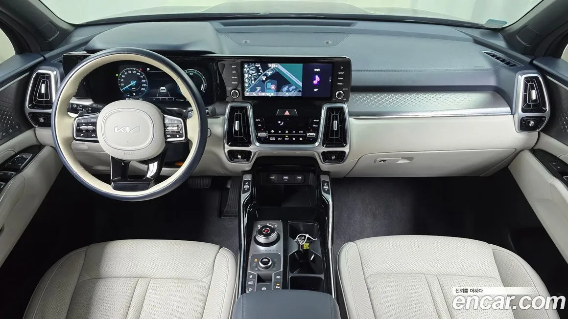 Kia Sorento — фото 7