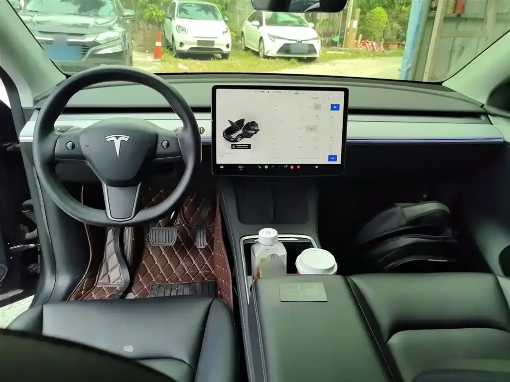 Tesla Model Y 2022 из CN, фото 10
