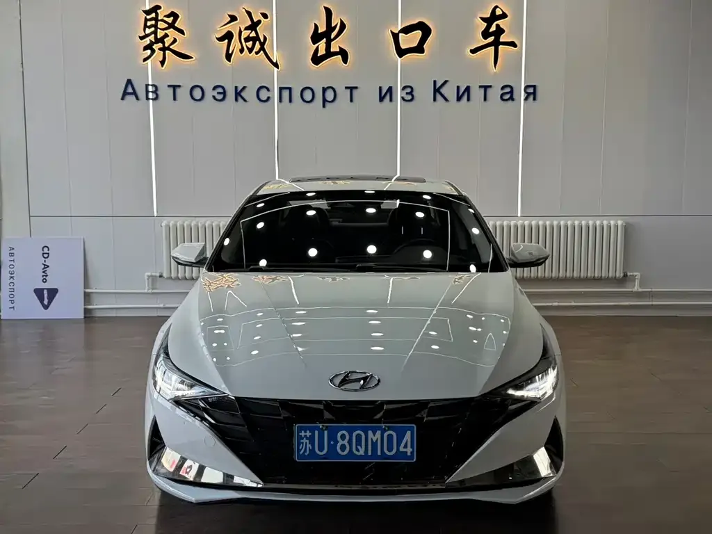 Hyundai Elantra 2023 из CN, фото 2