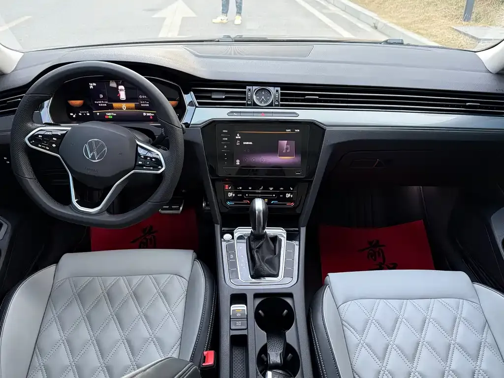 Volkswagen Magotan 2024 из CN, фото 10