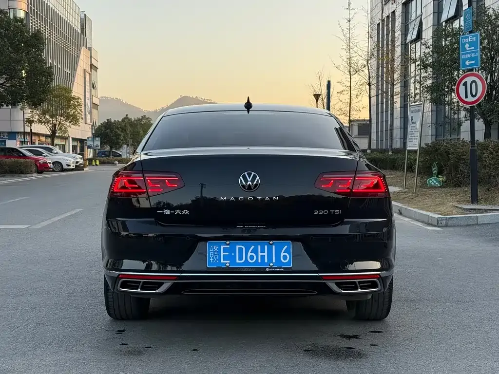 Volkswagen Magotan 2024 из CN, фото 6