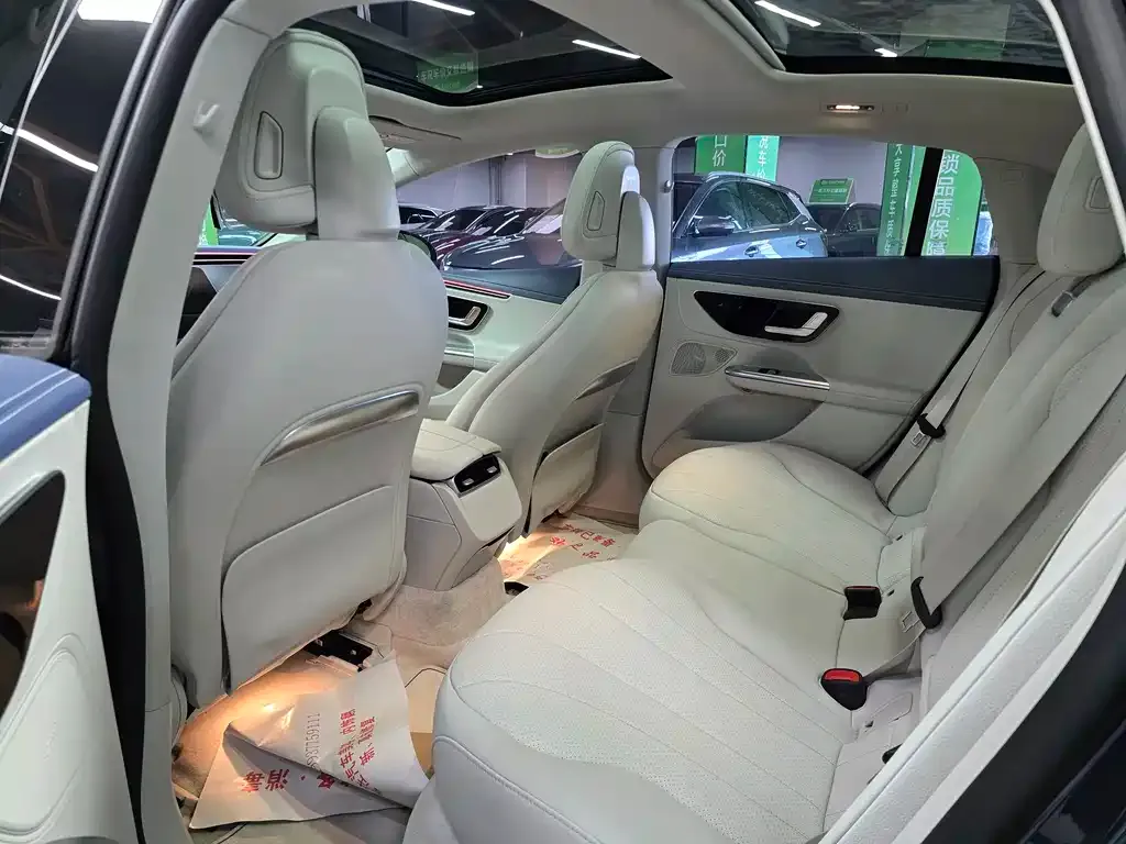 Mercedes-Benz EQE 2023 из CN, фото 7