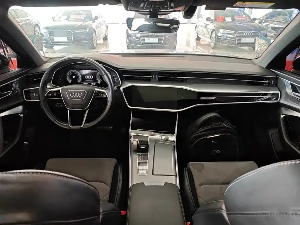 Audi A6L 2023 из CN, фото 10