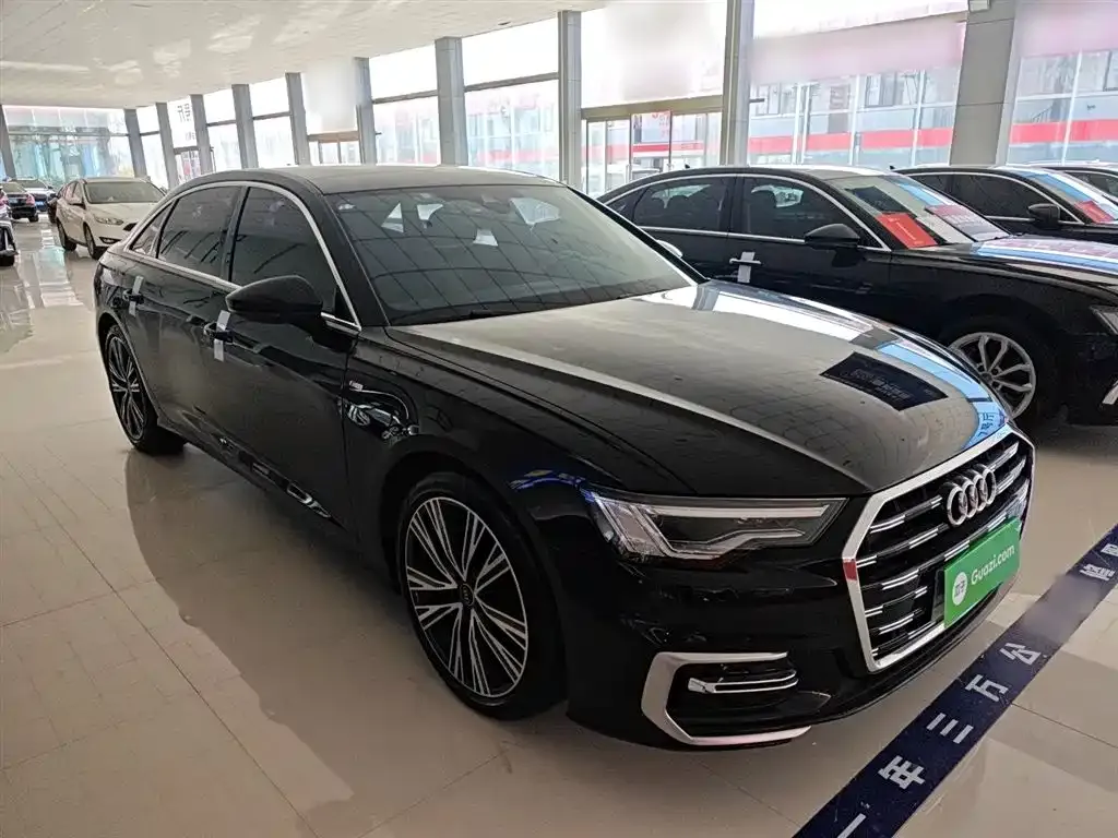 Audi A6L 2023 из CN, фото 4