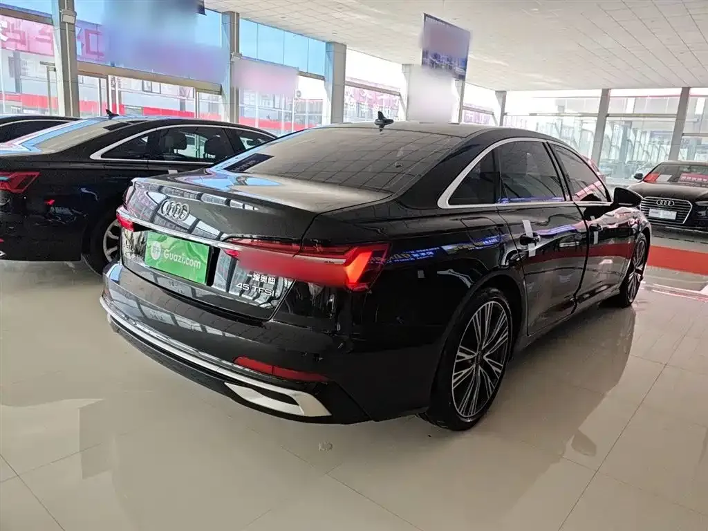 Audi A6L 2023 из CN, фото 7