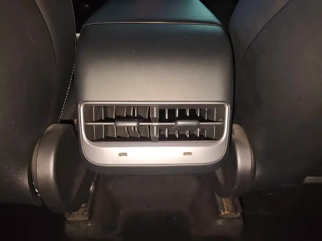 Tesla Model Y 2022 из CN, фото 7