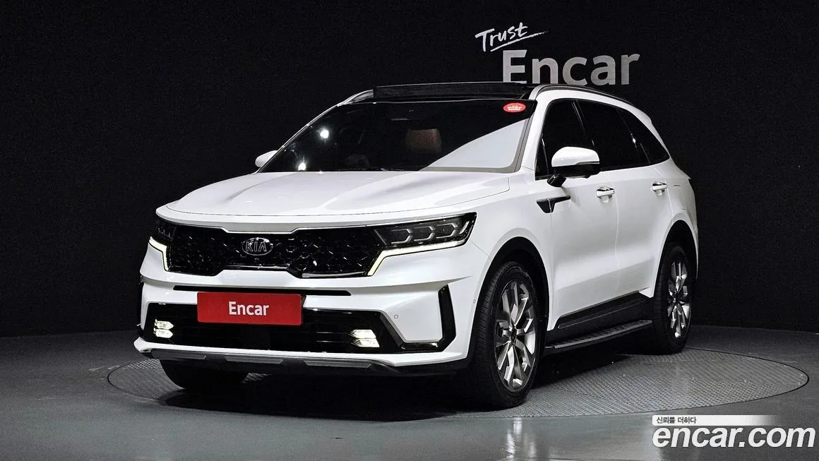 Kia Sorento — фото 1