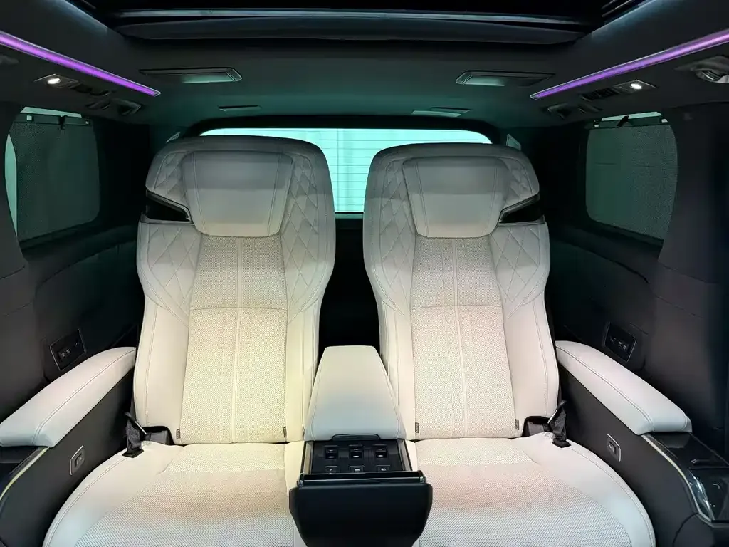 Lexus LM 2022 из CN, фото 8