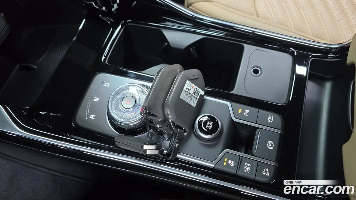 Kia Sorento — фото 9