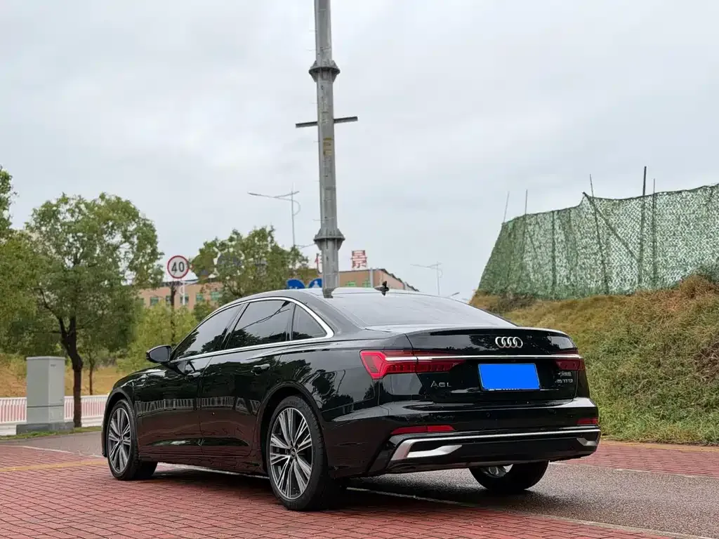 Audi A6L 2024 из CN, фото 7