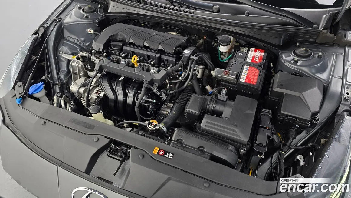 Hyundai AVANTE — фото 6