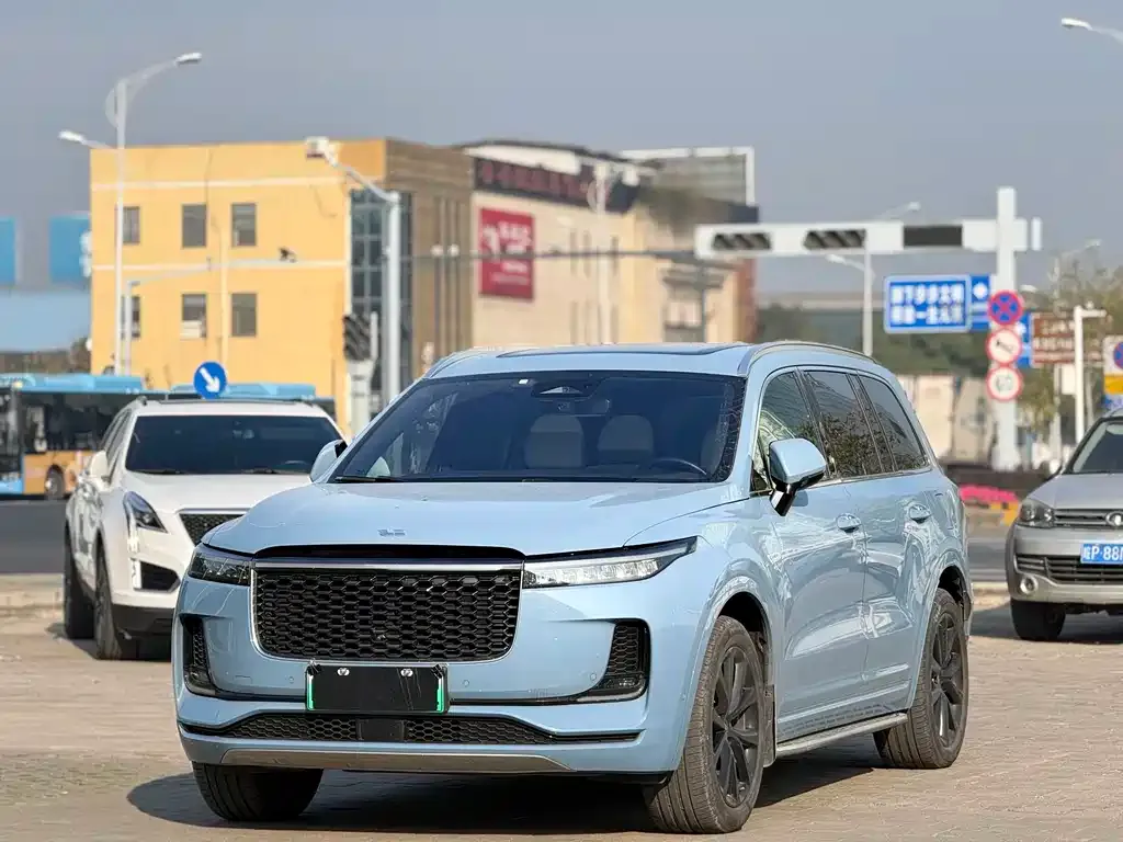 Li Auto ONE 2022 из CN, фото 1