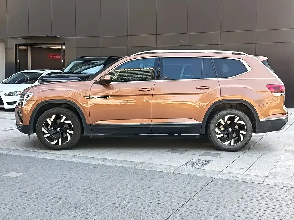 Volkswagen Teramont 2022 из CN, фото 9