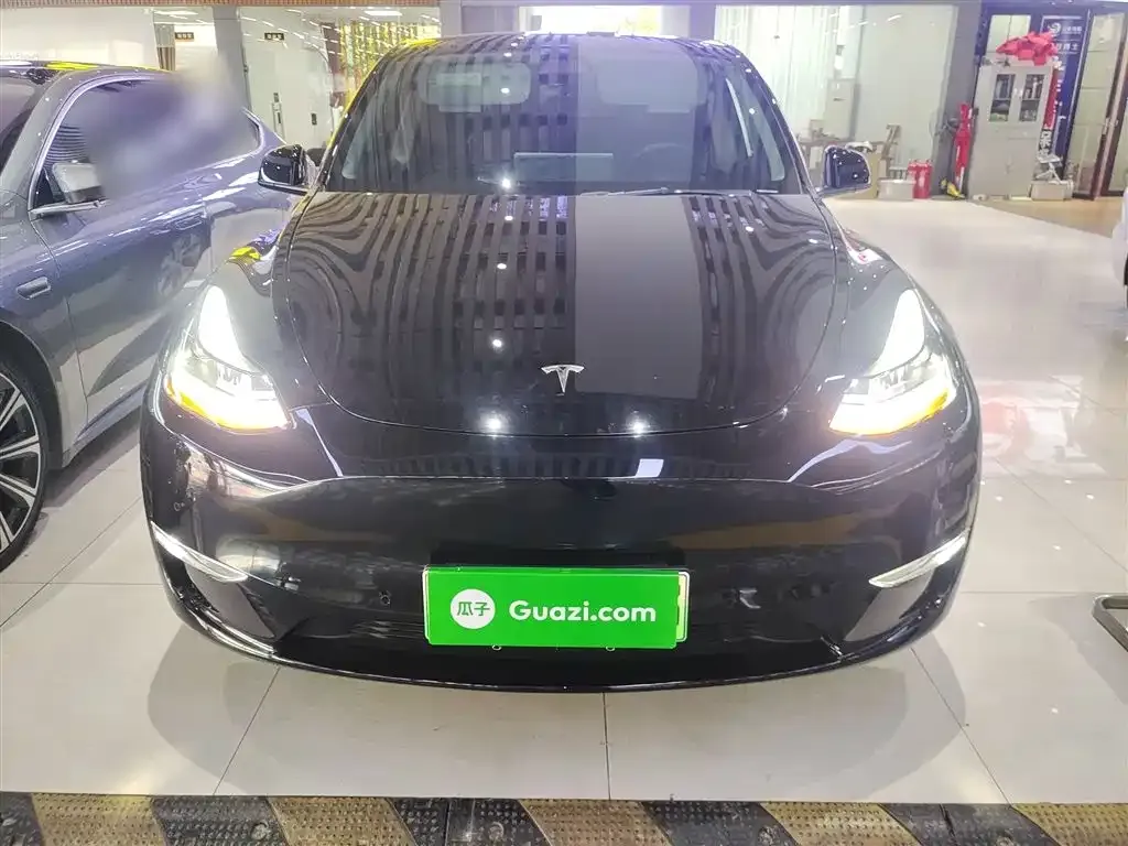 Tesla Model Y 2022 из CN, фото 3