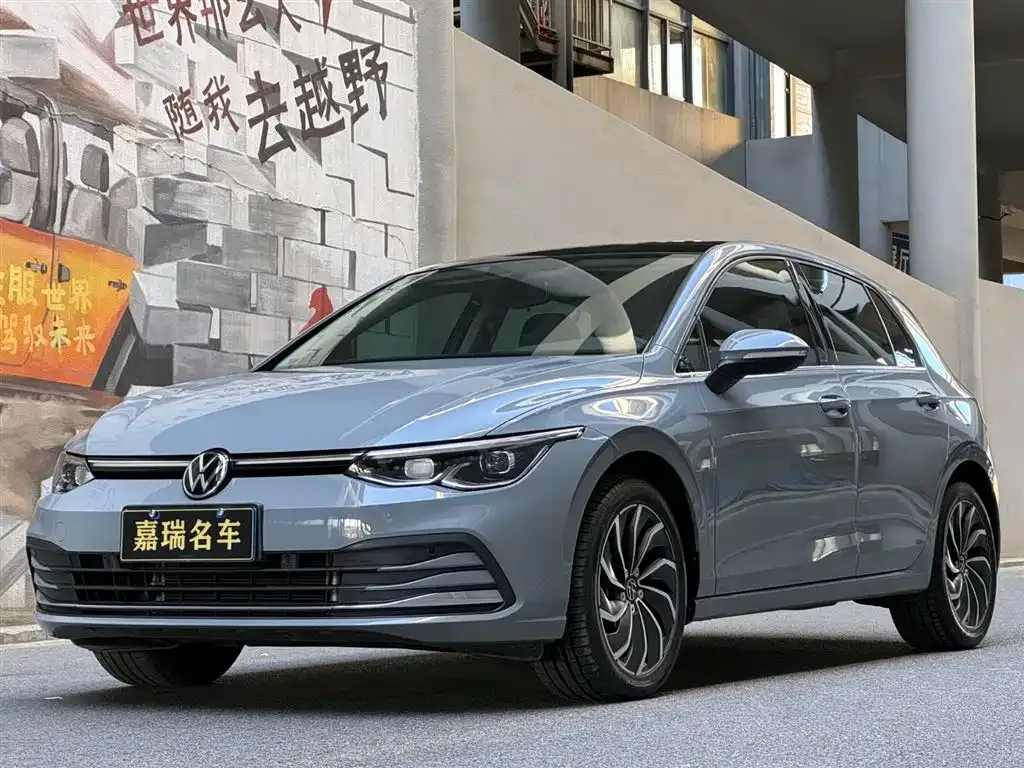 Volkswagen Golf 2022 из CN, фото 1