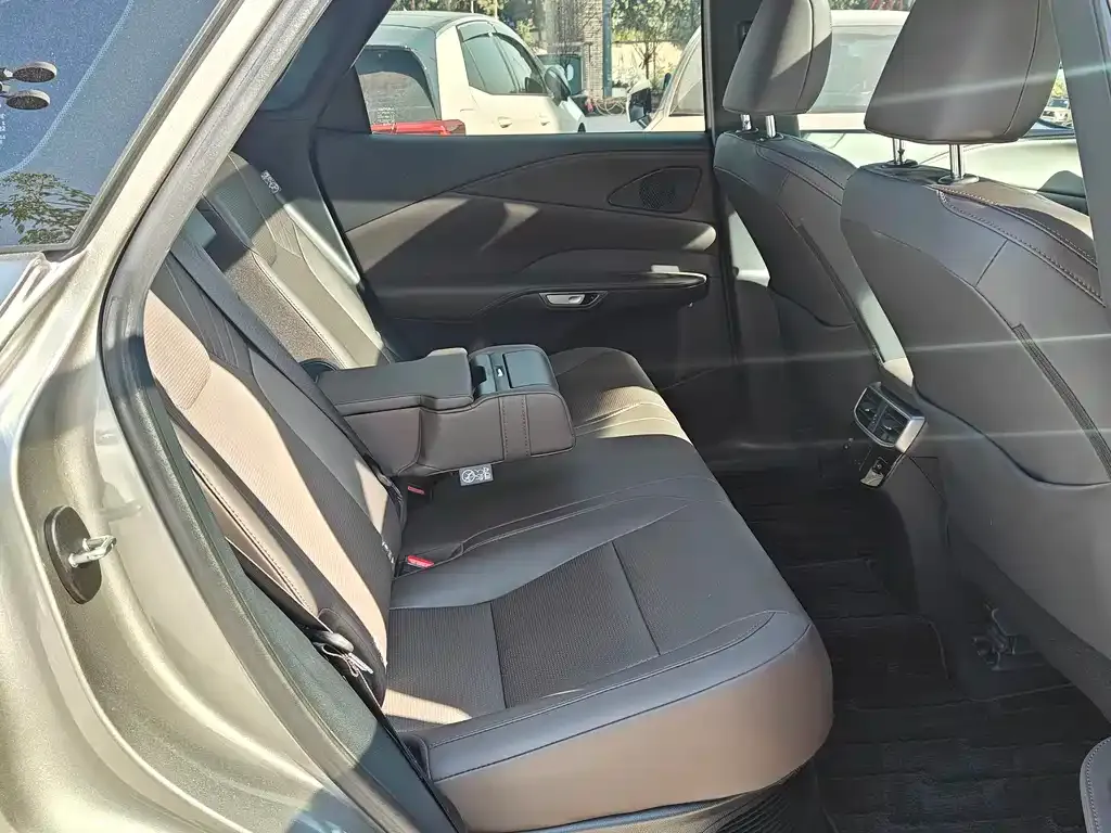 Lexus RX 2024 из CN, фото 9
