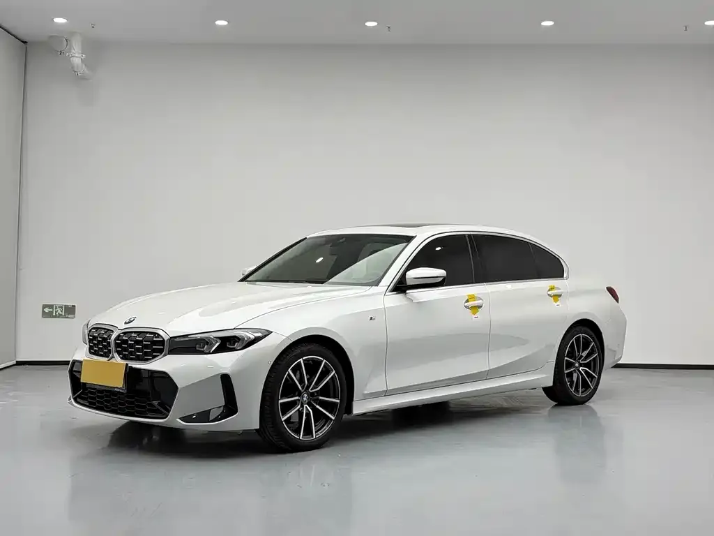 BMW 3 Series 2024 из CN, фото 1