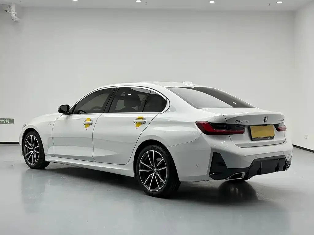 BMW 3 Series 2024 из CN, фото 6