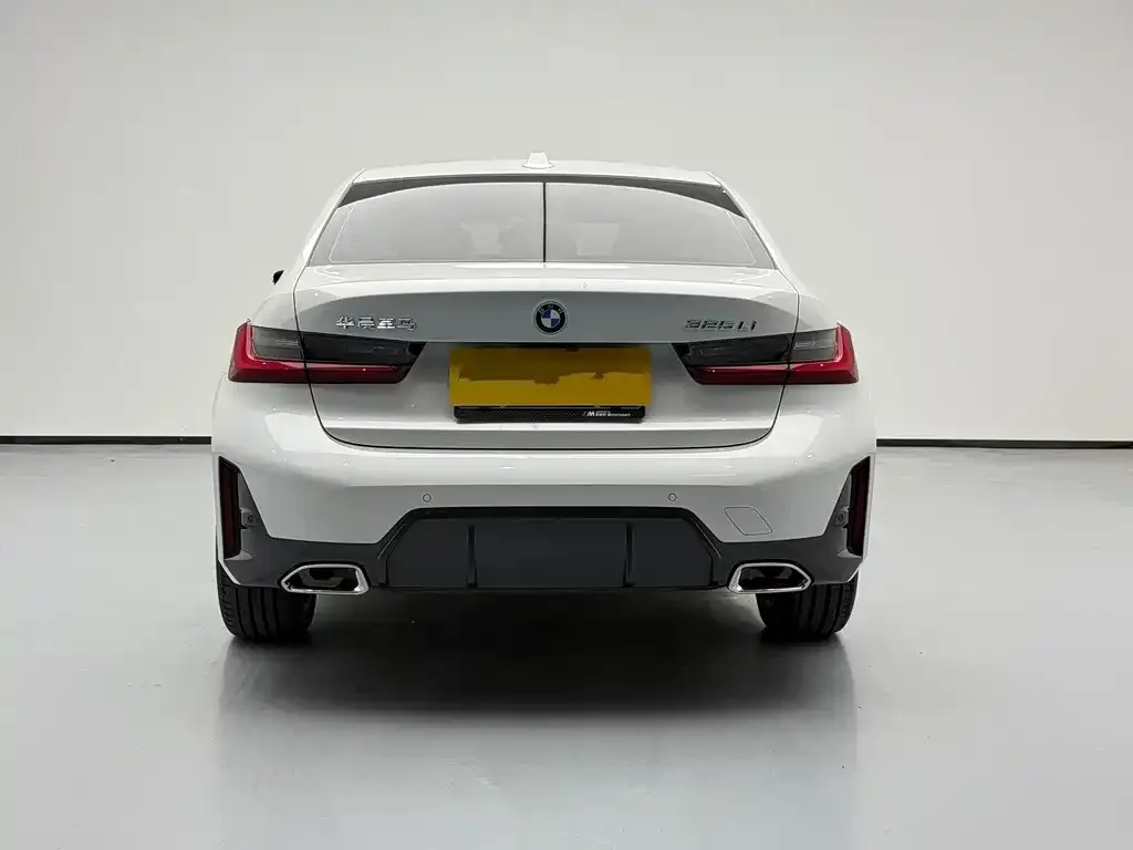 BMW 3 Series 2024 из CN, фото 7