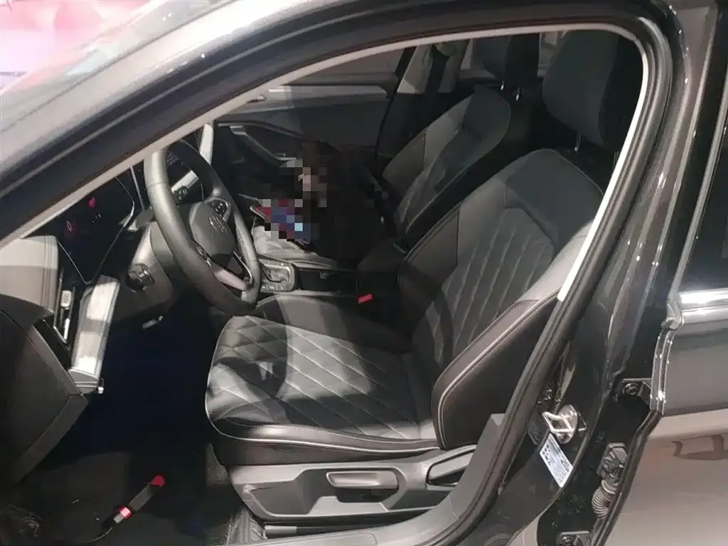 Volkswagen Sagitar 2024 из CN, фото 7