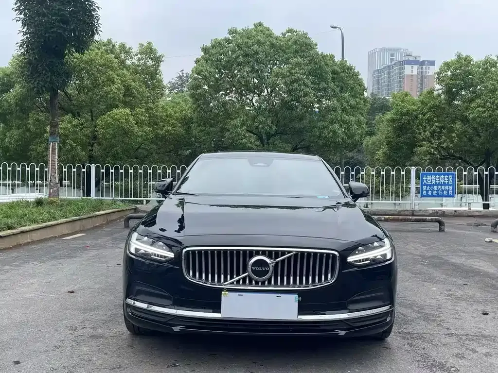 Volvo S90 2022 из CN, фото 2
