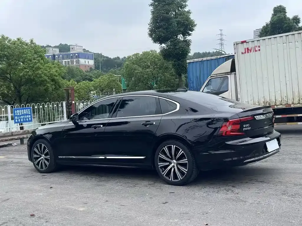 Volvo S90 2022 из CN, фото 9