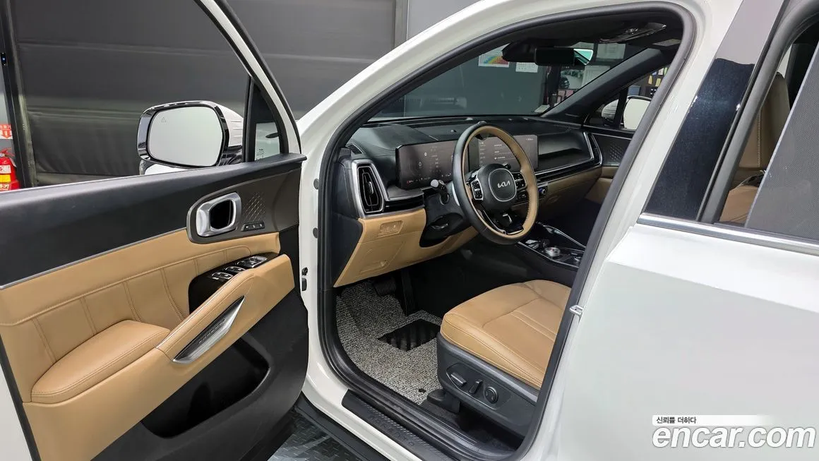 Kia Sorento — фото 10