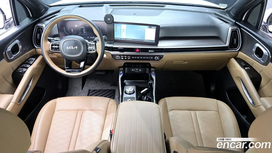 Kia Sorento — фото 7