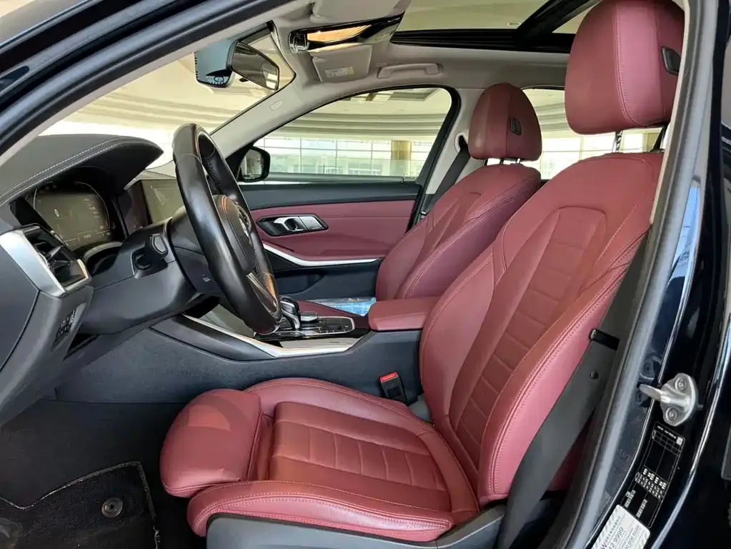 BMW 3 Series 2021 из CN, фото 4
