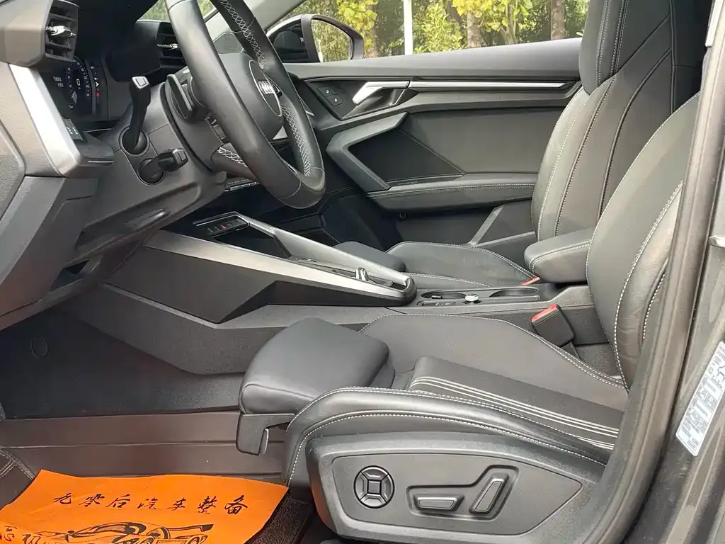 Audi A3 2024 из CN, фото 7