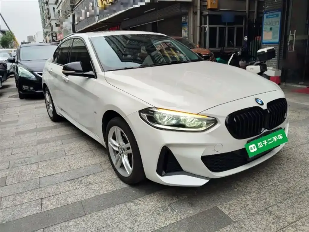 BMW 1 Series 2021 из CN, фото 4