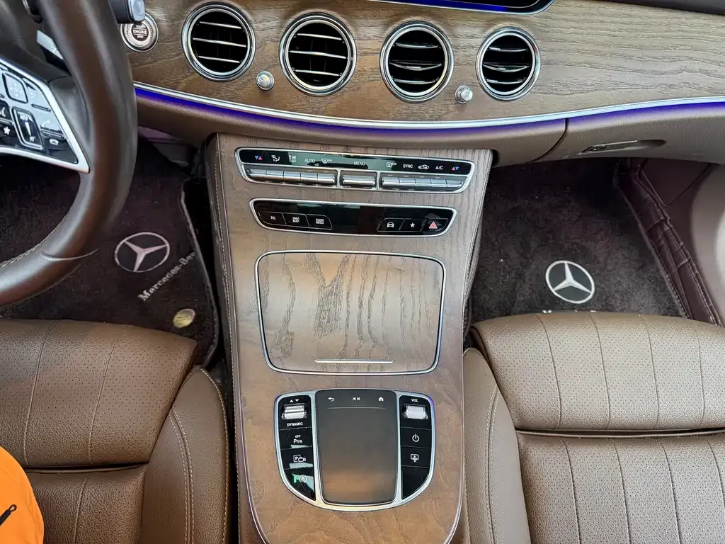 Mercedes-Benz E-Class 2022 из CN, фото 8