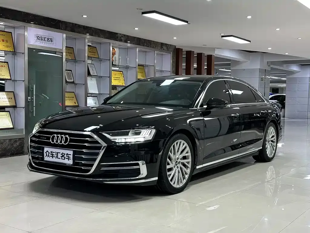 Audi A8 2021 из CN, фото 1