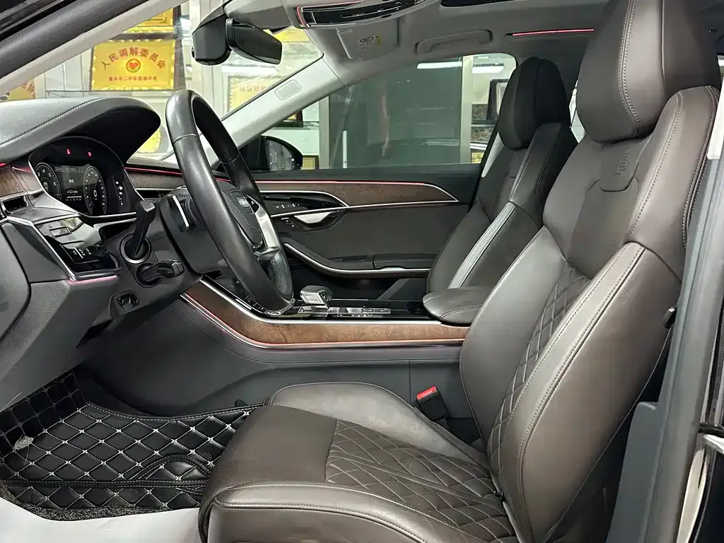Audi A8 2021 из CN, фото 7