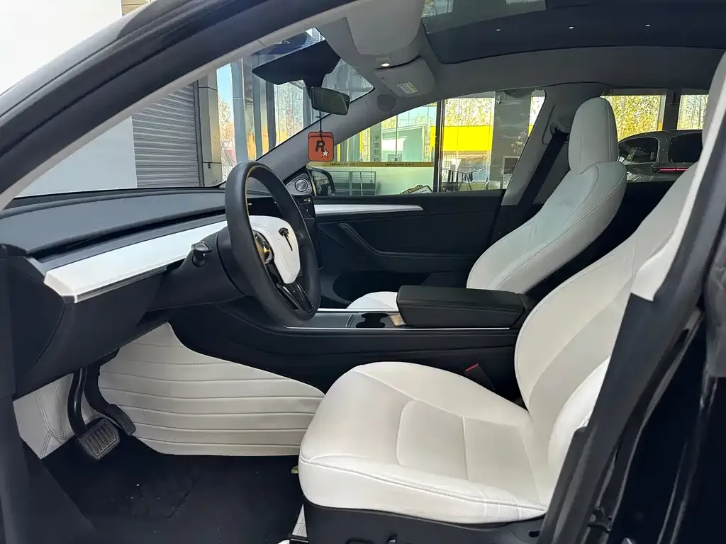 Tesla Model Y 2022 из CN, фото 10
